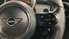 MINI Hatchback 2.0 Cooper S Exclusive 3dr Auto Petrol Hatchback